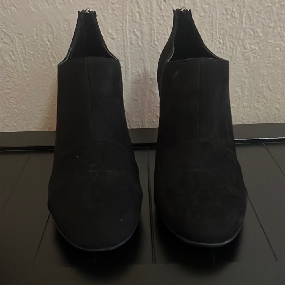 Sleek Black Ankle Booties with Textured Finish